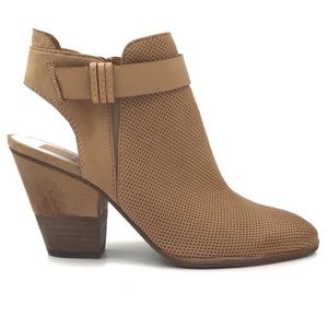 Dolce Vita Perforated Tan Leather Boho Open Back Zip Shoes Ankle Booties Stack